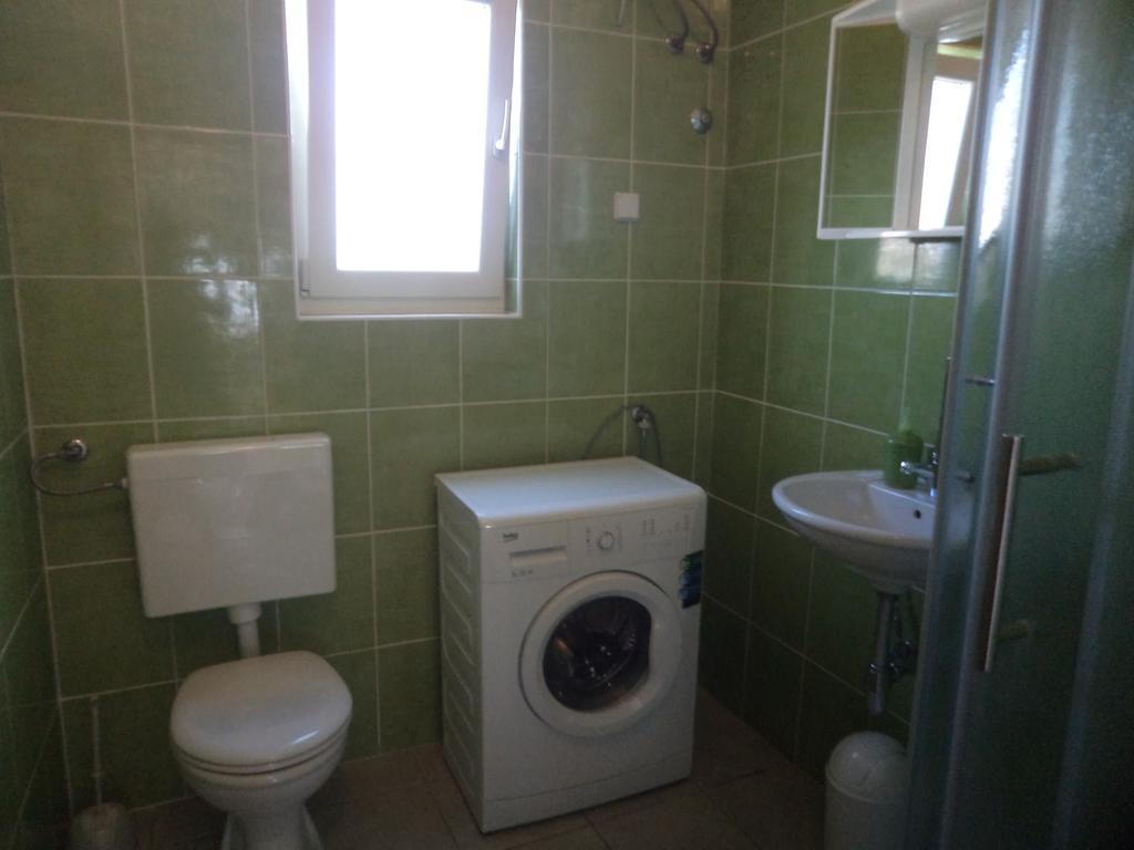 Apartment Nevena ベティナ エクステリア 写真