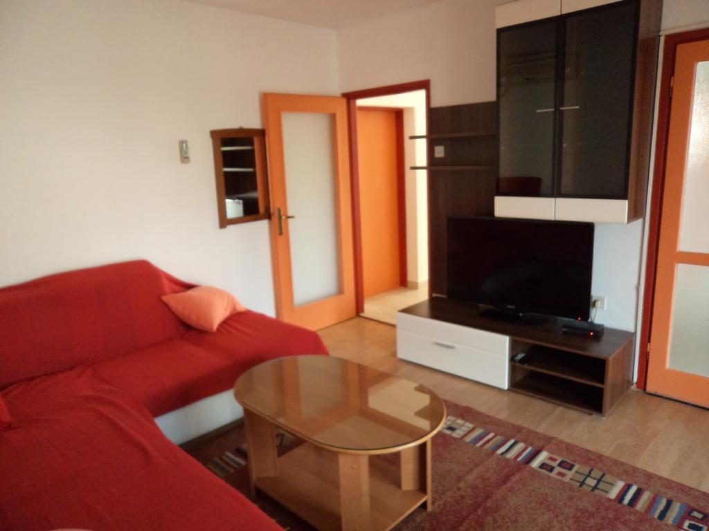 Apartment Nevena ベティナ エクステリア 写真