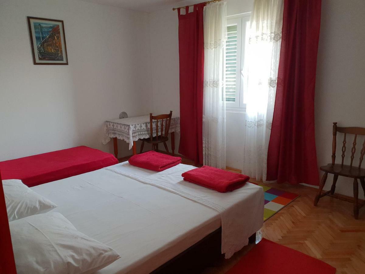 Apartment Nevena ベティナ エクステリア 写真